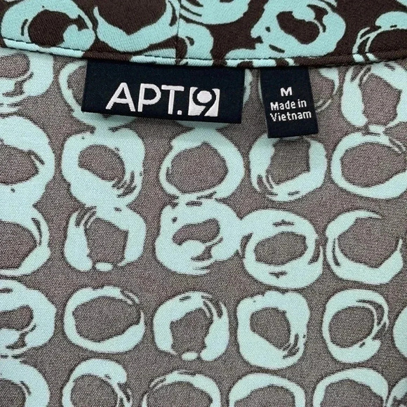 Apt 9 Short Sleeve Top Medium Blue Brown Patterned V-neck - Picture 5 of 9